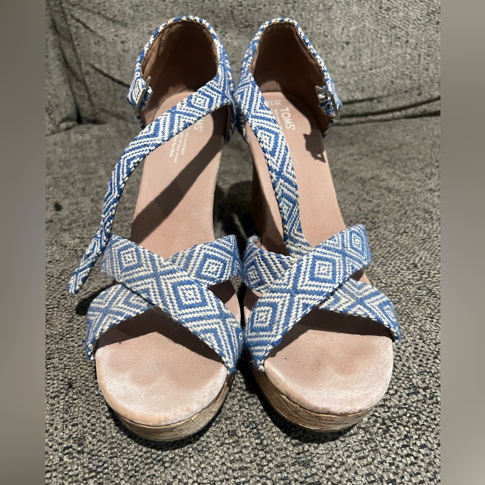 Toms Blue Geometric Wedges